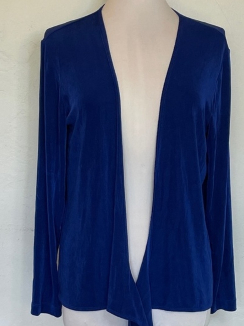 Chico's Traveler Open Front in Royal Blue. Size 2(12-14) Like New